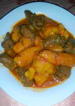 A picture of Matoke with Matumbo Stew.