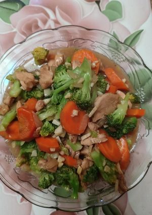 Foto resep Capcay ayam brokoli 🥦