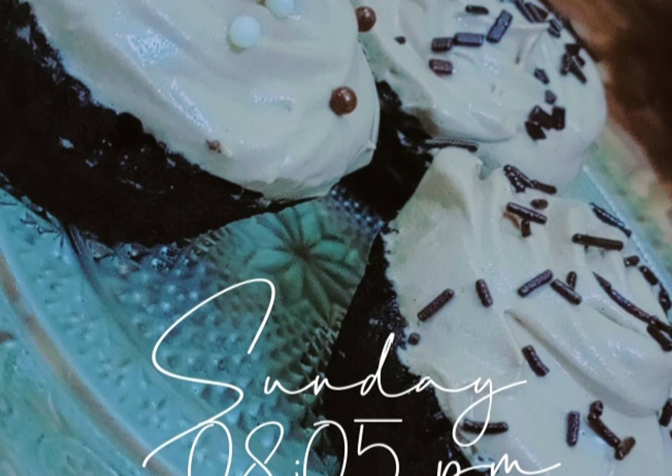 Chocolate Cup cakes in Microwave