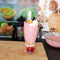 A picture of Ice cream Falooda.