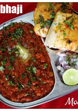 A picture of Pav bhaji.