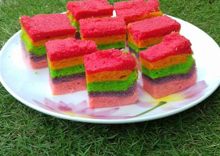 Langkah Mudah untuk mengolah Rainbow cake kukus lembut Anti Gagal