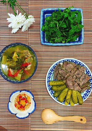 Hình của món Bắp bò kho mật mía.