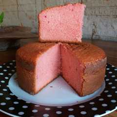 A picture of Bizcochuelo rosa sabor vainilla.