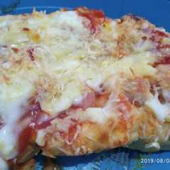 Pizza rumahan রেসিপির প্রধান ছবি