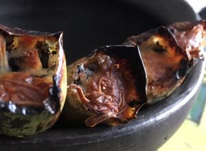 Una foto de Ajíes rellenos de prietas 🌶