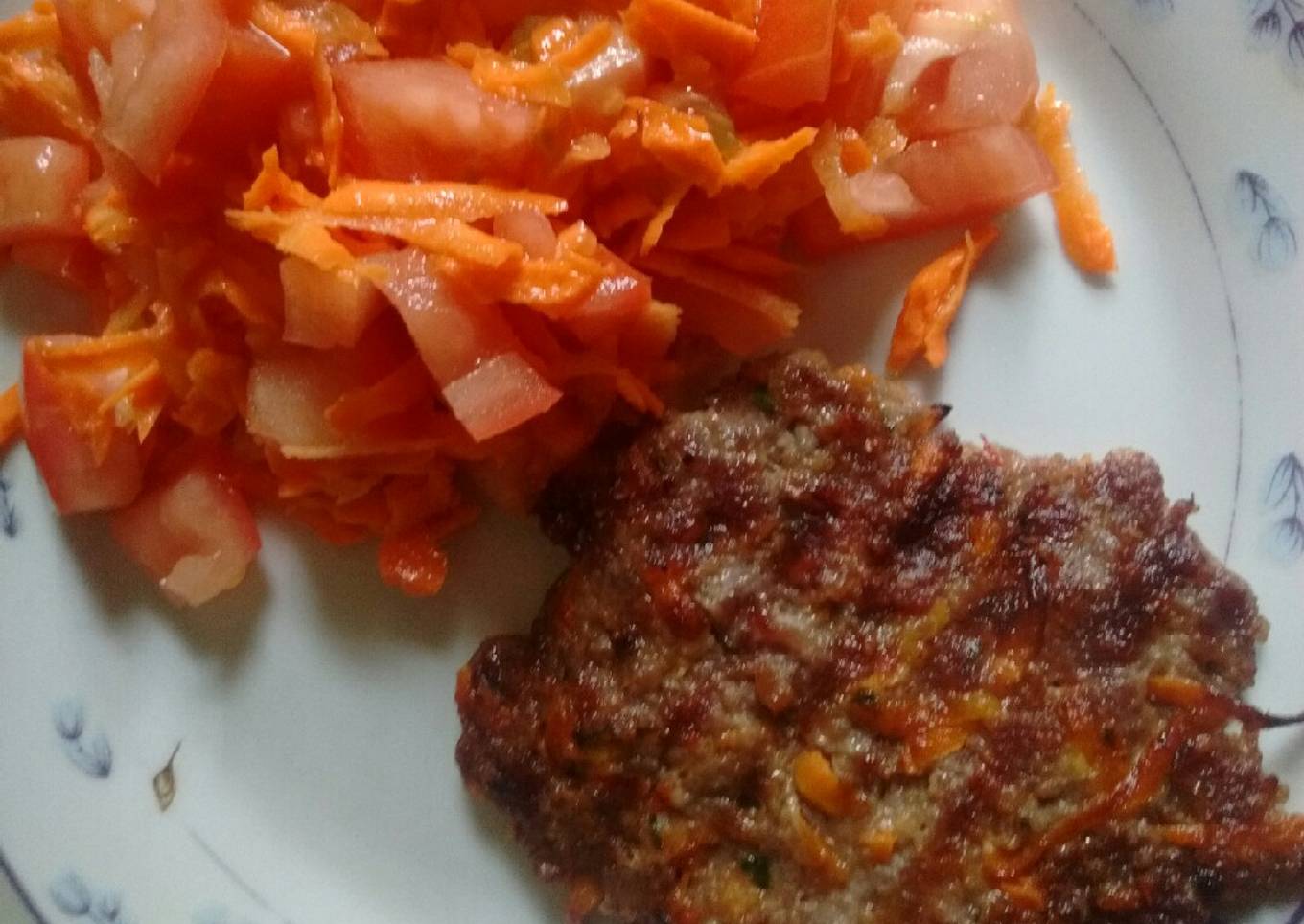 Hamburguesas de carne y verduras