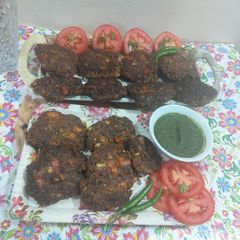 A picture of Mutton mince chably kababs.