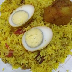 A picture of Chicken pullav.