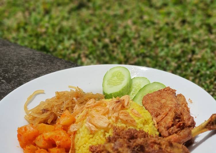 Nasi kuning