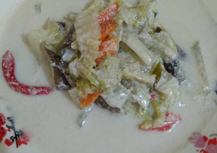 Gulai Sawi Putih Campur