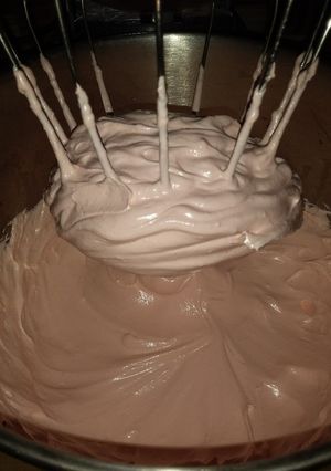 صورة لوصفة كريمة لتغليف الكيكة صنع منزلي