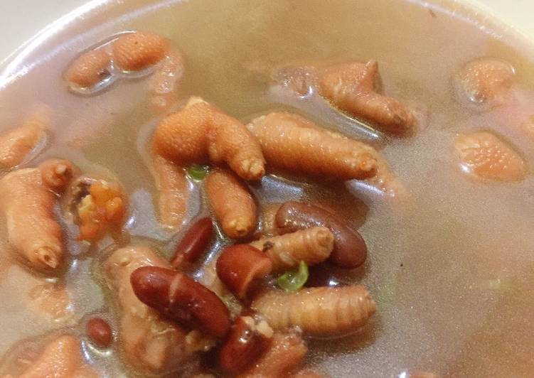 Resep Sup kaki ayam campur kacang merah yang Bisa Manjain Lidah
