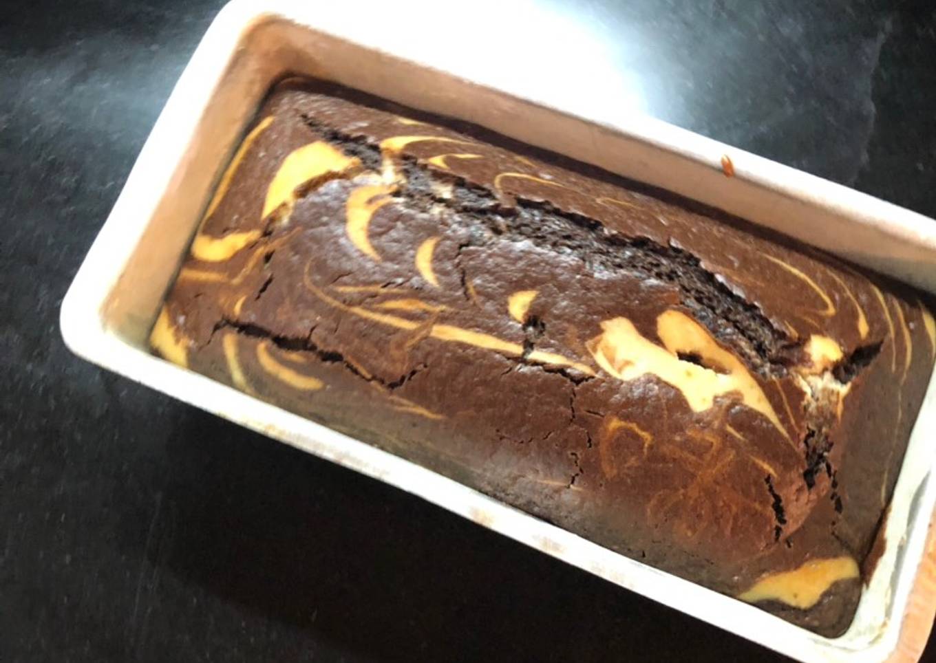 Eggless Chocolate marble cake