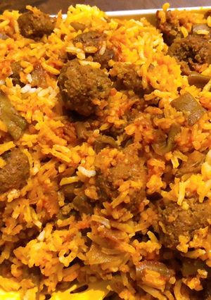عکسی از دستور لوبیا پلو با گوشت قلقلی و زعفرون