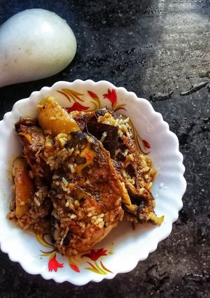মাছের মাথা দিয়ে ঘণ্ট (macher matha diye ghonto recipe in Bengali) রেসিপির প্রধান ছবি