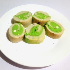 A picture of Mini Swiss Rolls.