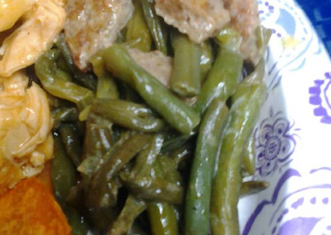 Step-by-Step Guide to Make Favorite Peppered green beans and sausage