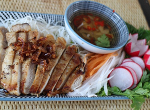 A picture of Bun Thit Nuong - BBQ pork Vietnamese style 🔥.