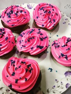कप केक (Cap cake recipe in Hindi) रेसिपी मुख्य फोटो