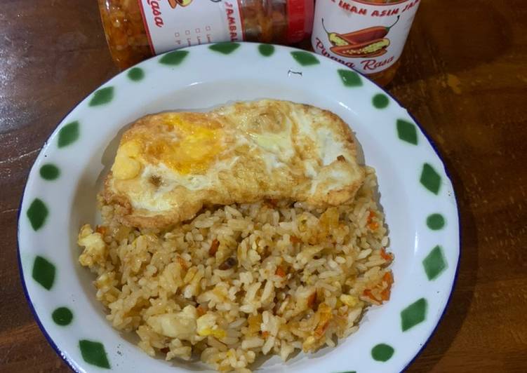 Resep Nasi Goreng Sambal Ikan Asin Jambal Anti Gagal