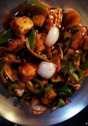 A picture of Chilli Paneer.