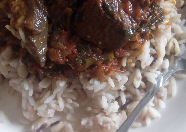 Rice, beans and red oil stew