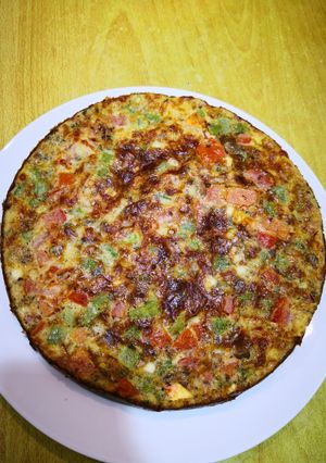 صورة لوصفة بيتزا البيض والخضار (عجة) 🥘