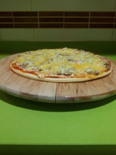 Una foto de Pizza rústica de masa pan con Thermomix