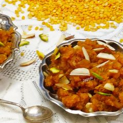 A picture of Moong Dal Halwa !!.