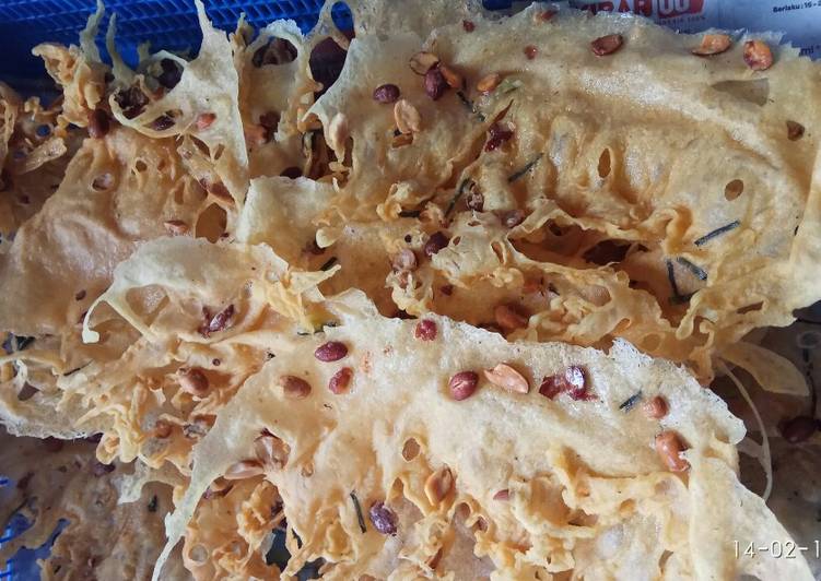 Peyek Kacang Tanah Tanpa Santan