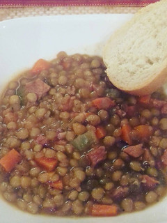 A picture of Lentil and Ham soup.