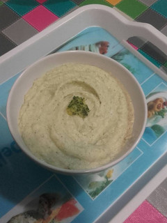 Una foto de Puré de salmón con queso