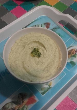 Una foto de Puré de salmón con queso