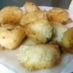 Una foto de Croquetas de arroz