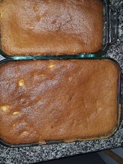 Una foto de Torta de manzana esponjosa y deliciosa muy fácil🍏🍎🍏🍎