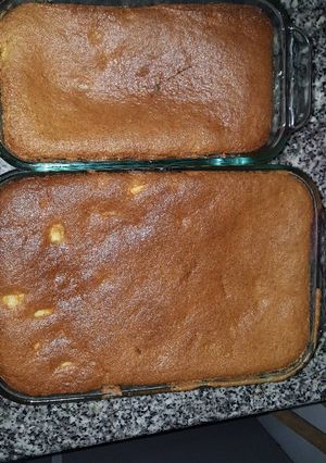 Una foto de Torta de manzana esponjosa y deliciosa muy fácil🍏🍎🍏🍎