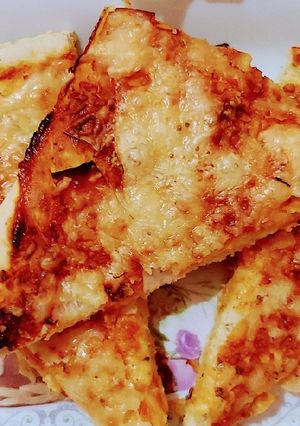 Kelt pizzatészta,sajtos,sonkás 🍕🥩🧀🍹🍾🍾🍾B.Ú.É.K 🍾🍾🍾 recept fotója