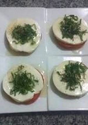 Una foto de Ensalada caprese