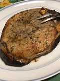 Rouelle de porc marinée à l'ail et au thym