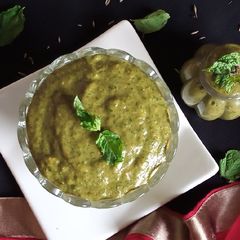A picture of Snacks Chutney.