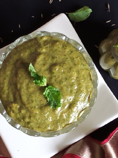 A picture of Snacks Chutney.