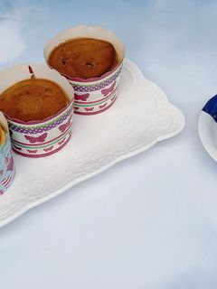 優格葡萄乾杯子蛋糕~氣炸鍋食譜 的食譜成品照片