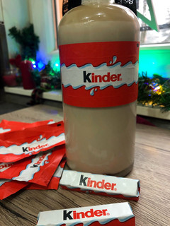 Kinder likőr recept fotója