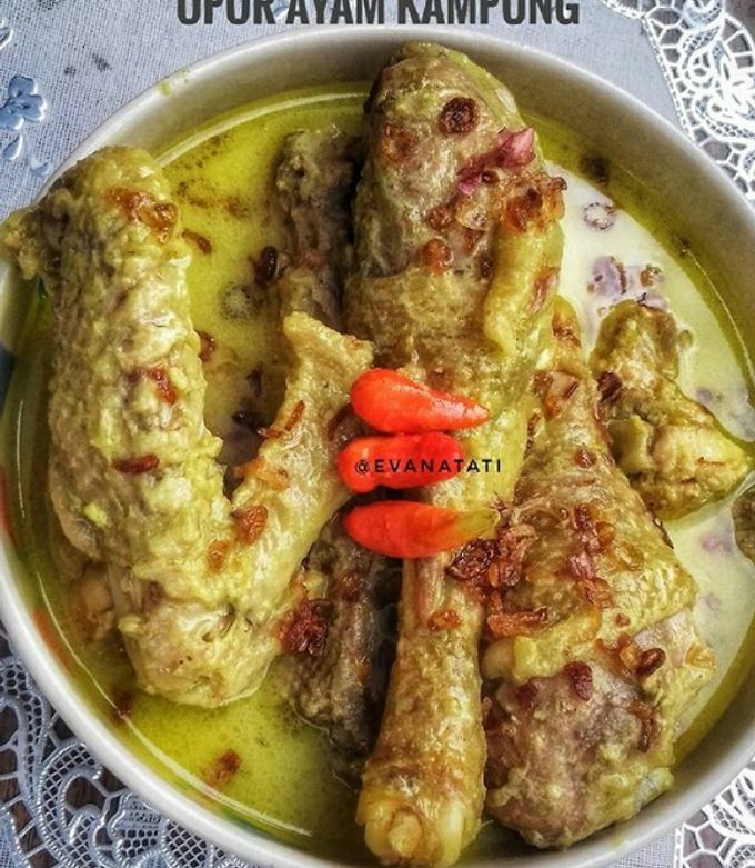 Foto resep Opor Ayam Kampung Enak