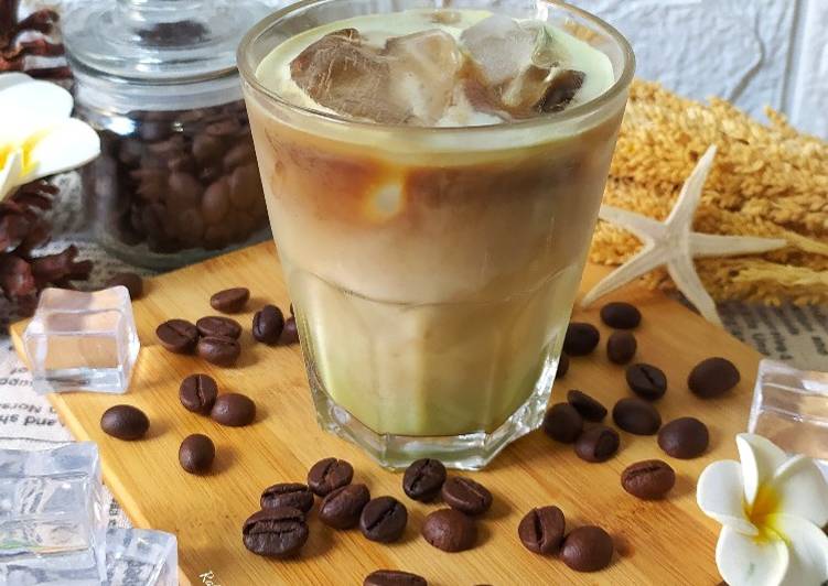 makanan Matcha Milk Coffee yang Bikin Ngiler