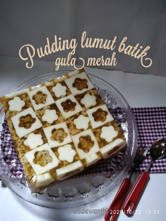 Foto resep *Puding Lumut Batik* gula merah