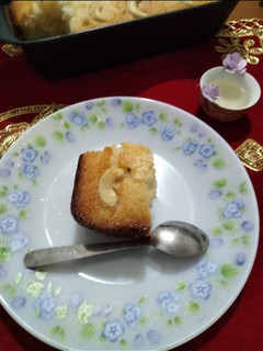 A picture of Basbousa.