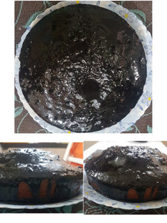 عکسی از دستور کیک قابلمه ای با سس شکلات