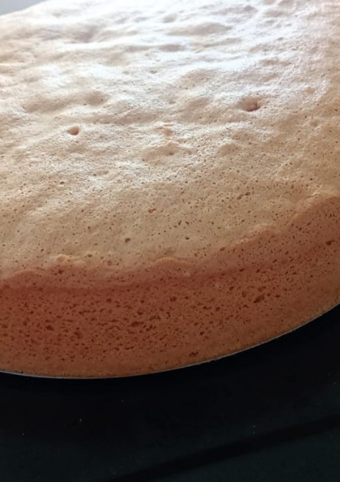 Una foto de Bizcochuelo esponjoso de Vainilla 😋👌